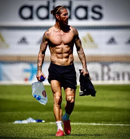 Tải Xuống Bộ Sưu Tập Ảnh 4k Đẹp Sergio Ramos Cho Fan Real Madrid Và Hình Nền Bóng Đá Tải Xuống Bộ Sưu Tập Ảnh 4k Đẹp Sergio Ramos Cho Fan Real Madrid Và Hình Nền Bóng Đá