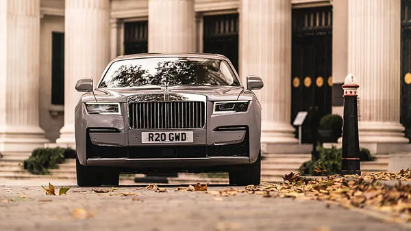 Chiêm Ngưỡng Bộ Sưu Tập Hình Ảnh Rolls-royce Đẹp Nhất Từ Dòng Phantom Đến Cullinan Dành Cho Người Yêu Xe Chiêm Ngưỡng Bộ Sưu Tập Hình Ảnh Rolls-royce Đẹp Nhất Từ Dòng Phantom Đến Cullinan Dành Cho Người Yêu Xe