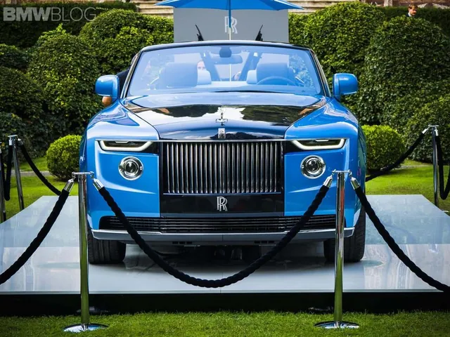 Chiêm Ngưỡng Bộ Sưu Tập Hình Ảnh Rolls-royce Đẹp Nhất Từ Dòng Phantom Đến Cullinan Dành Cho Người Yêu Xe Chiêm Ngưỡng Bộ Sưu Tập Hình Ảnh Rolls-royce Đẹp Nhất Từ Dòng Phantom Đến Cullinan Dành Cho Người Yêu Xe
