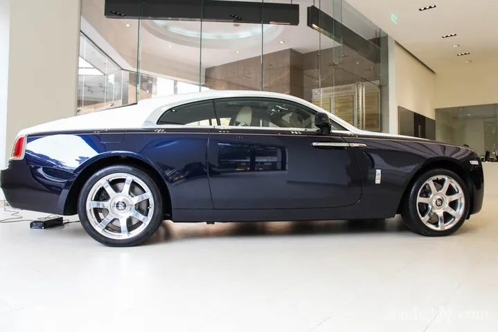 Chiêm Ngưỡng Bộ Sưu Tập Hình Ảnh Rolls-royce Đẹp Nhất Từ Dòng Phantom Đến Cullinan Dành Cho Người Yêu Xe Chiêm Ngưỡng Bộ Sưu Tập Hình Ảnh Rolls-royce Đẹp Nhất Từ Dòng Phantom Đến Cullinan Dành Cho Người Yêu Xe