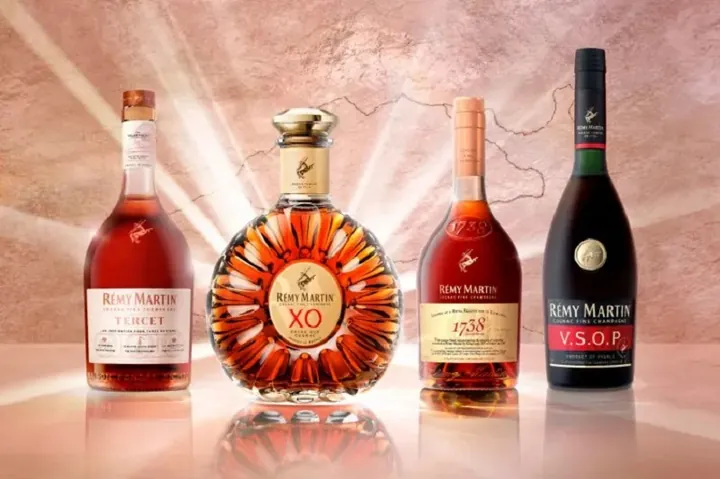 Xem Hình Ảnh Rượu Xo Chính Hãng Các Dòng Cognac Phổ Biến Tại Việt Nam Xem Hình Ảnh Rượu Xo Chính Hãng Các Dòng Cognac Phổ Biến Tại Việt Nam