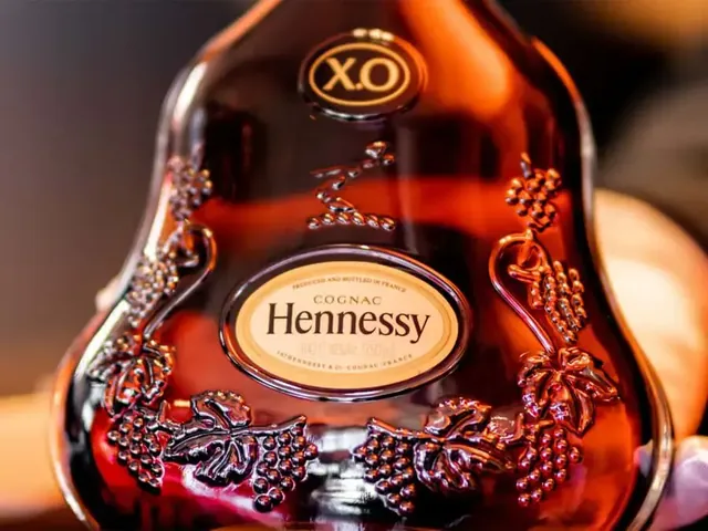 Xem Hình Ảnh Rượu Xo Chính Hãng Các Dòng Cognac Phổ Biến Tại Việt Nam Xem Hình Ảnh Rượu Xo Chính Hãng Các Dòng Cognac Phổ Biến Tại Việt Nam
