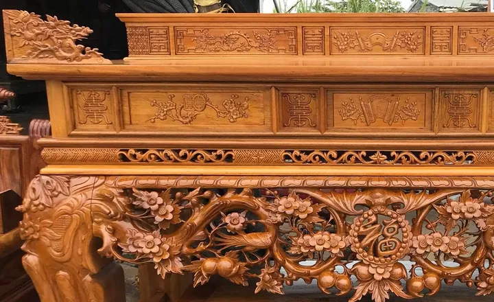 Xem Hình Ảnh Sập Thờ Đẹp Và Chuẩn Phong Thủy Cho Không Gian Thờ Gia Đình Việt