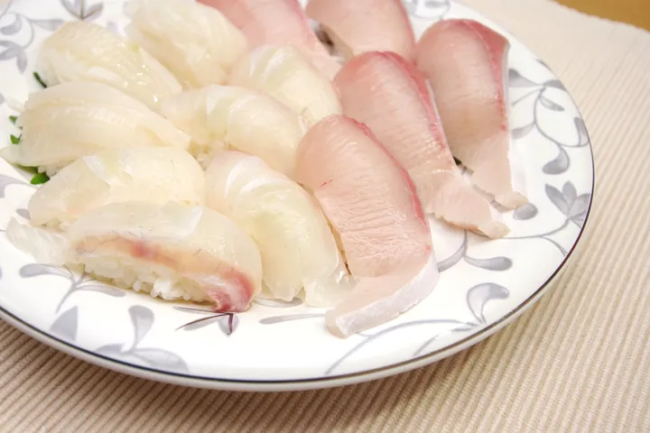 Tải Xuống Hình Ảnh Sashimi Các Loại Cá (cá Hồi, Cá Ngừ) Cho Người Yêu Ẩm Thực Nhật Bản