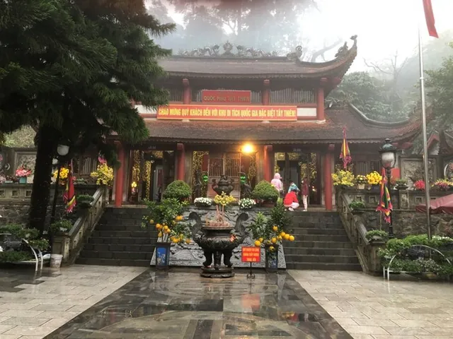 Chiêm Ngưỡng Bộ Hình Ảnh Tây Thiên Tam Đảo: Thiền Viện Trúc Lâm Và Danh Thắng Tâm Linh Cho Người Yêu Du Lịch Việt