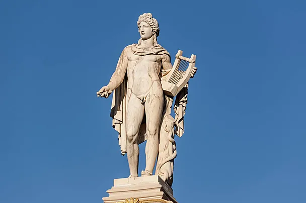 Khám Phá Hình Ảnh Thần Apollo: Biểu Tượng, Ý Nghĩa Và Các Phiên Bản Nghệ Thuật Cho Người Yêu Thần Thoại