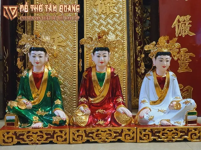 Khám Phá Hình Ảnh Thánh Mẫu Trong Tín Ngưỡng Thờ Mẫu Việt Nam Dành Cho Người Tìm Hiểu Văn Hóa Tâm Linh