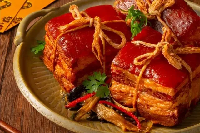 Xem & Tải Hình Ảnh Thỏ Quay Da Giòn Rắc Mè Chuẩn Vị Cho Người Đam Mê Ẩm Thực