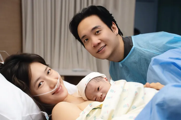 Tải Bộ Hình Ảnh Thứ Ba Đẹp Và Ý Nghĩa Cho Gia Đình Và Bạn Bè