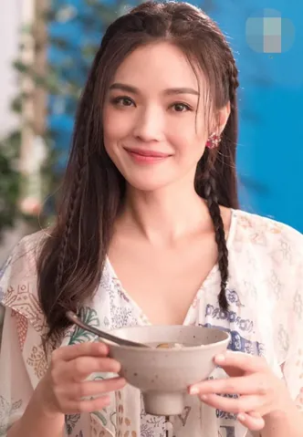 Chiêm Ngưỡng Hình Ảnh Thư Kỳ Mới Nhất: Nhan Sắc Tuổi 50 Rực Rỡ Của Nữ Minh Tinh So Với Thời Trẻ Chiêm Ngưỡng Hình Ảnh Thư Kỳ Mới Nhất: Nhan Sắc Tuổi 50 Rực Rỡ Của Nữ Minh Tinh So Với Thời Trẻ