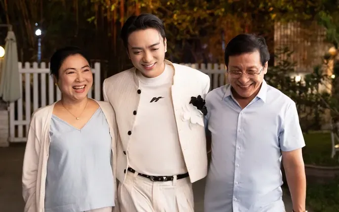 Khám Phá Hình Ảnh Tiên Cookie: Nhạc Sĩ Tomboy Vs Nữ Tính Qua Góc Nhìn Người Hâm Mộ