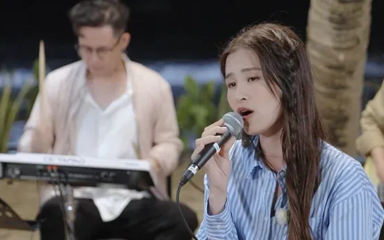 Khám Phá Hình Ảnh Tiên Cookie: Nhạc Sĩ Tomboy Vs Nữ Tính Qua Góc Nhìn Người Hâm Mộ