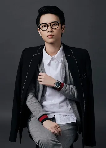 Khám Phá Hình Ảnh Tiên Cookie: Nhạc Sĩ Tomboy Vs Nữ Tính Qua Góc Nhìn Người Hâm Mộ