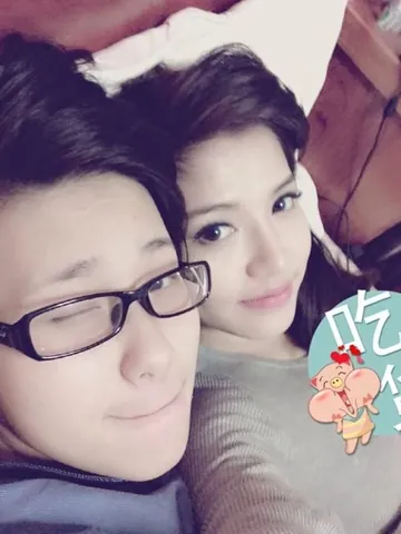Khám Phá Hình Ảnh Tiên Cookie: Nhạc Sĩ Tomboy Vs Nữ Tính Qua Góc Nhìn Người Hâm Mộ