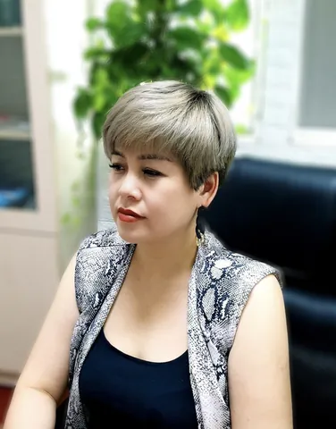 Xem Hình Ảnh Tóc Tém Nữ Đẹp, Cá Tính Và Các Kiểu Tóc Tém Phù Hợp Mọi Gương Mặt Xem Hình Ảnh Tóc Tém Nữ Đẹp, Cá Tính Và Các Kiểu Tóc Tém Phù Hợp Mọi Gương Mặt