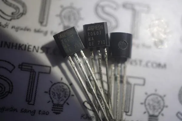 Xem Hình Ảnh Triac Thực Tế Và Cấu Tạo (meronymy) Linh Kiện Cho Người Mới Bắt Đầu