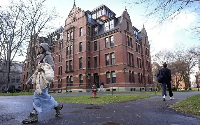 Chiêm Ngưỡng Hình Ảnh Trường Harvard Thực Tế Và Toàn Cảnh Khuôn Viên Dành Cho Sinh Viên Quốc Tế Chiêm Ngưỡng Hình Ảnh Trường Harvard Thực Tế Và Toàn Cảnh Khuôn Viên Dành Cho Sinh Viên Quốc Tế