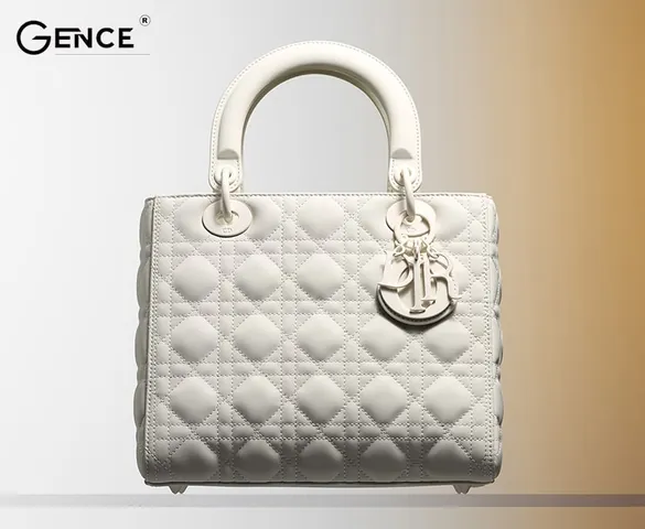Xem Hình Ảnh Túi Dior Chính Hãng: Các Mẫu Biểu Tượng Và Thiết Kế Nổi Bật Cho Tín Đồ Thời Trang Xem Hình Ảnh Túi Dior Chính Hãng: Các Mẫu Biểu Tượng Và Thiết Kế Nổi Bật Cho Tín Đồ Thời Trang