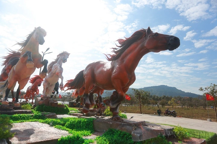 Hình Ảnh Tượng Trưng Cho Sự Thành Công: Bộ Sưu Tập Đầy Đủ Dành Cho Doanh Nhân & Người Đam Mê Phong Thủy