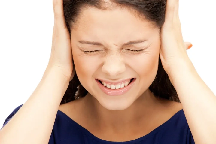 Hình Ảnh U Dây Thần Kinh Số 8: Đánh Giá Triệu Trưng, Nguyên Nhân, Chẩn Đoán & Phương Pháp Điều Trị Dành Cho Bệnh Nhân