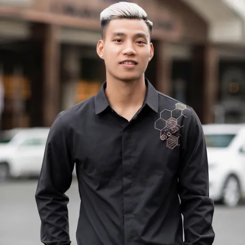 Xem Hình Ảnh Văn Thanh Và Bạn Gái Bích Hạnh: Tổng Hợp Ảnh Cưới, Dạm Ngõ Cho Fan Hâm Mộ Bóng Đá Việt Nam