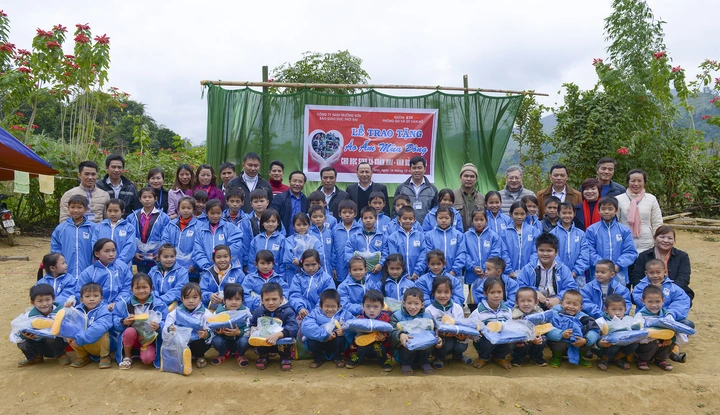 Hình Ảnh Về Cho Đi Và Nhận Lại: Bộ Sưu Tập Đầy Ý Nghĩa Cho Người Yêu Thích Cảm Hứng Hình Ảnh Về Cho Đi Và Nhận Lại: Bộ Sưu Tập Đầy Ý Nghĩa Cho Người Yêu Thích Cảm Hứng