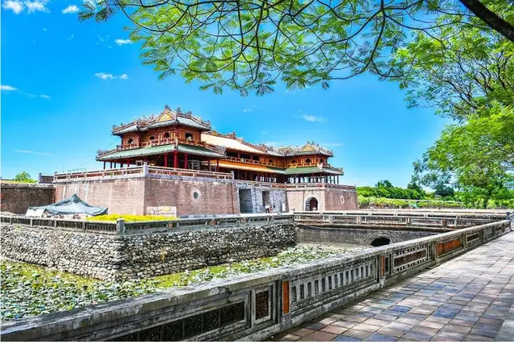 Khám Phá Hình Ảnh Danh Lam Thắng Cảnh Việt Nam Nổi Tiếng Từ Bắc Đến Nam