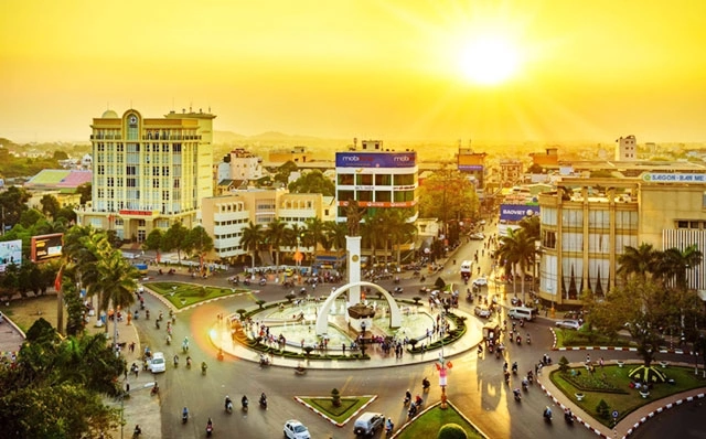 30+ Hình Ảnh Đẹp Về Thành Phố Buôn Ma Thuột: Bộ Sưu Tập Độc Đáo Dành Cho Người Yêu Du Lịch & Nhiếp Ảnh 30+ Hình Ảnh Đẹp Về Thành Phố Buôn Ma Thuột: Bộ Sưu Tập Độc Đáo Dành Cho Người Yêu Du Lịch & Nhiếp Ảnh