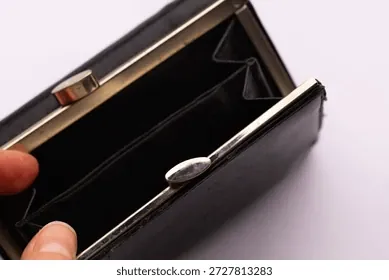 Tải Hình Ảnh Ví Rỗng Miễn Phí Và Meme Ví Rỗng Hài Hước Cho Giới Trẻ Tải Hình Ảnh Ví Rỗng Miễn Phí Và Meme Ví Rỗng Hài Hước Cho Giới Trẻ
