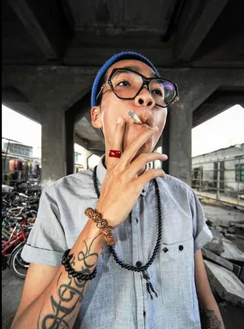 Khám Phá Hình Ảnh Ấn Tượng Và Mới Nhất Của Wowy (rapper Lão Đại) Dành Cho Người Hâm Mộ: Từ Chân Dung Nghệ Thuật Đến Khoảnh Khắc Tái Xuất