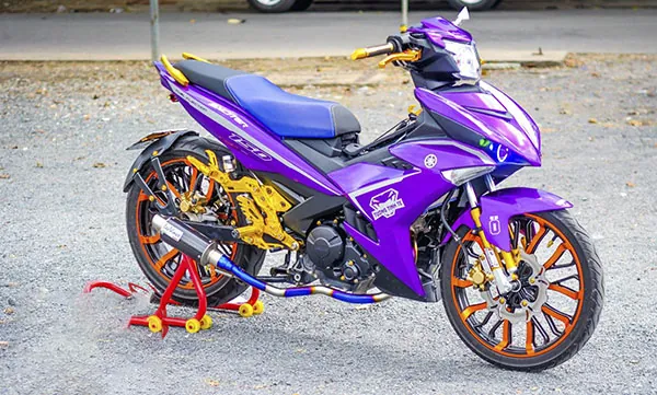 Khám Phá Hình Ảnh Xe Đò Xưa Miền Nam Qua Lăng Kính Hoài Niệm Của Người Việt