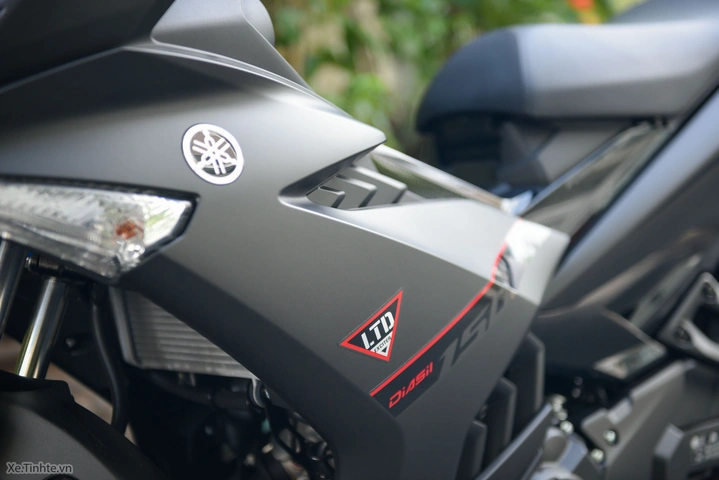 Hình Ảnh Xe Yamaha Exciter 150 Đen Nhám: Tất Cả Những Gì Bạn Cần Biết (dành Cho Người Yêu Xe Côn Tay) Hình Ảnh Xe Yamaha Exciter 150 Đen Nhám: Tất Cả Những Gì Bạn Cần Biết (dành Cho Người Yêu Xe Côn Tay)