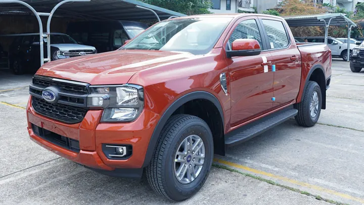 Xem Hình Ảnh Xe Ford: Bộ Sưu Tập Thực Tế Các Dòng Xe Tại Việt Nam Cho Người Mua Xe Xem Hình Ảnh Xe Ford: Bộ Sưu Tập Thực Tế Các Dòng Xe Tại Việt Nam Cho Người Mua Xe
