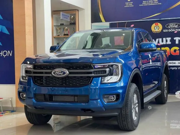 Xem Hình Ảnh Xe Ford: Bộ Sưu Tập Thực Tế Các Dòng Xe Tại Việt Nam Cho Người Mua Xe Xem Hình Ảnh Xe Ford: Bộ Sưu Tập Thực Tế Các Dòng Xe Tại Việt Nam Cho Người Mua Xe