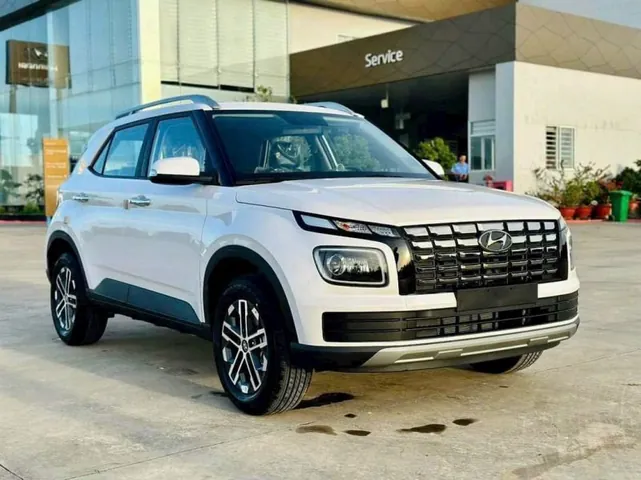 Xem Hình Ảnh Thực Tế Các Dòng Xe Hyundai Phổ Biến Tại Việt Nam Cho Người Mua Xe Xem Hình Ảnh Thực Tế Các Dòng Xe Hyundai Phổ Biến Tại Việt Nam Cho Người Mua Xe
