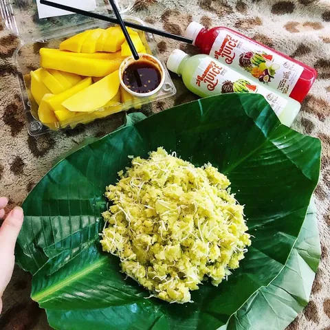 Khám Phá Hình Ảnh Xôi Cốm Hà Nội: Tổng Hợp Ảnh Đẹp Và Gói Xôi Cốm Truyền Thống Cho Người Yêu Ẩm Thực