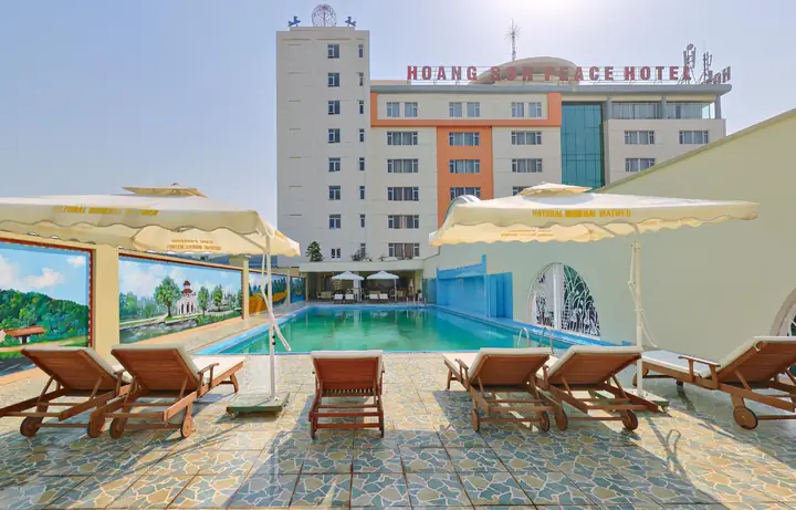 Khám Phá Hoàng Sơn Peace Hotel Ninh Bình: Địa Chỉ, Phòng, Tiện Nghi Và Cách Đặt Phòng