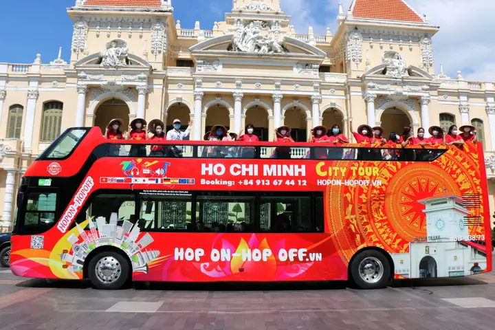Explore Ho Chi Minh City's Hop-on Hop-off Bus Tours For Travelers: Routes, Tickets & Top Attractions Explore Ho Chi Minh City's Hop-on Hop-off Bus Tours For Travelers: Routes, Tickets & Top Attractions