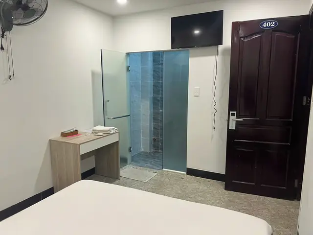 Khám Phá Khách Sạn Ban Mai Quận 10: Đánh Giá, Phòng, Tiện Nghi & Cách Đặt Phòng Khám Phá Khách Sạn Ban Mai Quận 10: Đánh Giá, Phòng, Tiện Nghi & Cách Đặt Phòng