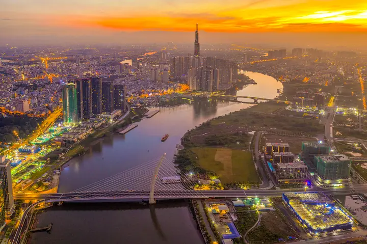 Khám Phá Thành Phố Hồ Chí Minh (sài Gòn): Cẩm Nang Địa Điểm Và Lịch Trình Cho Du Khách