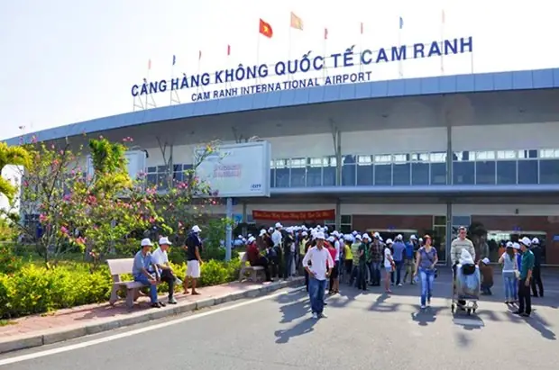 Tìm Hiểu Khoảng Cách Từ Sân Bay Nha Trang (cam Ranh) Vào Thành Phố Và Hướng Dẫn Di Chuyển Cho Khách Du Lịch