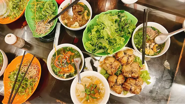 Kinh Nghiệm Đi Food Tour Hải Phòng: Lịch Trình Chi Tiết, 15 Món “phải Thử” Và Mẹo Tiết Kiệm Cho Du Khách