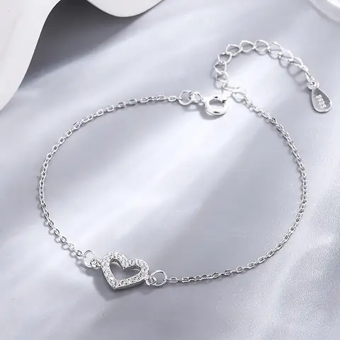 Khám Phá Các Mẫu Lắc Tay Bạc Hình Trái Tim Cho Nữ Từ Bạc 925 Khám Phá Các Mẫu Lắc Tay Bạc Hình Trái Tim Cho Nữ Từ Bạc 925