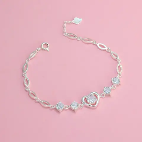 Khám Phá Các Mẫu Lắc Tay Bạc Hình Trái Tim Cho Nữ Từ Bạc 925 Khám Phá Các Mẫu Lắc Tay Bạc Hình Trái Tim Cho Nữ Từ Bạc 925