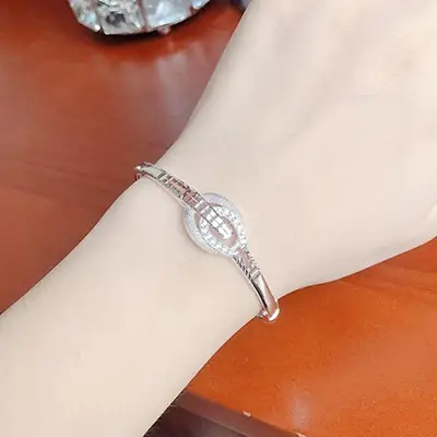 Mua Lắc Tay Nữ Tại Hà Nội: Địa Chỉ Uy Tín, Mẫu Mã Đa Dạng Và Giá Tham Khảo Mua Lắc Tay Nữ Tại Hà Nội: Địa Chỉ Uy Tín, Mẫu Mã Đa Dạng Và Giá Tham Khảo