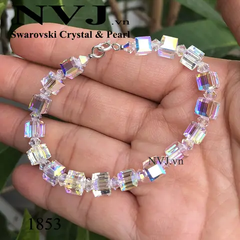 Khám Phá Lắc Tay Pha Lê Cao Cấp: Các Mẫu Swarovski Tinh Tế Cho Phái Nữ Khám Phá Lắc Tay Pha Lê Cao Cấp: Các Mẫu Swarovski Tinh Tế Cho Phái Nữ