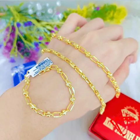 Gợi Ý Chọn Lắc Tay Vàng Cho Bé Sơ Sinh An Toàn Và Ý Nghĩa Gợi Ý Chọn Lắc Tay Vàng Cho Bé Sơ Sinh An Toàn Và Ý Nghĩa
