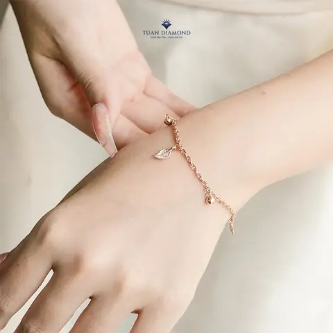 Khám Phá Các Mẫu Lắc Tay Vàng Dưới 2 Triệu Cho Nữ Và Nơi Mua Uy Tín