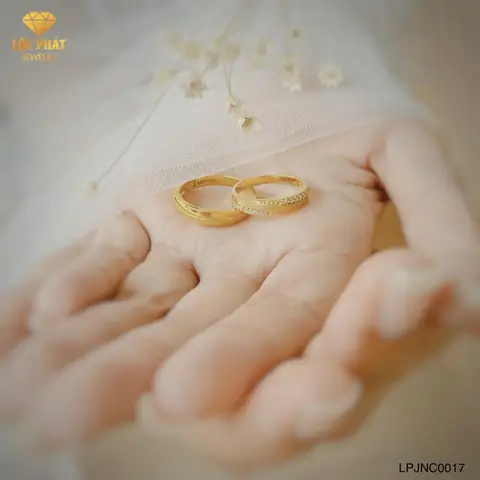 Làm Mất Nhẫn Cưới Có Sao Không Và Có Nên Mua Lại Không?