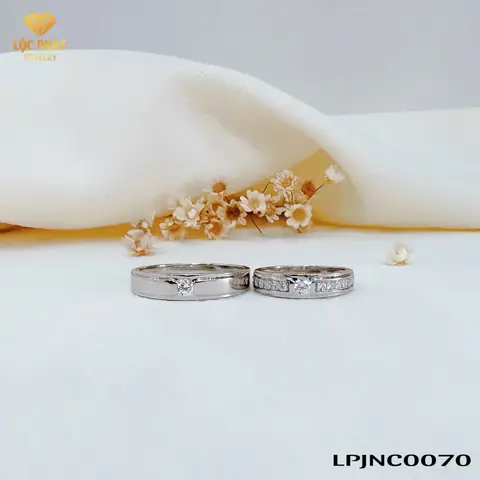 Làm Mất Nhẫn Cưới Có Sao Không Và Có Nên Mua Lại Không?